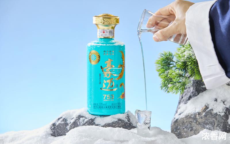 知名品牌白酒加盟店铺业绩独占鳌头，引领行业新标杆