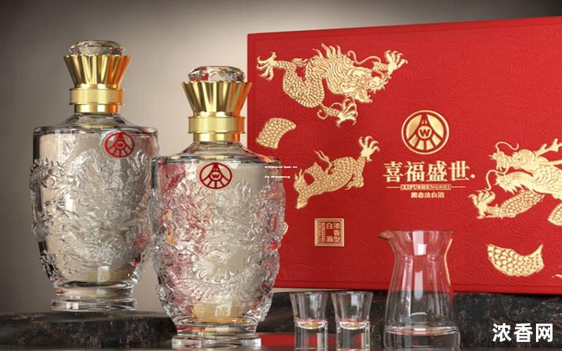 伊力牌浓香型白酒50度品鉴：口感醇厚，回味无穷的魅力佳酿