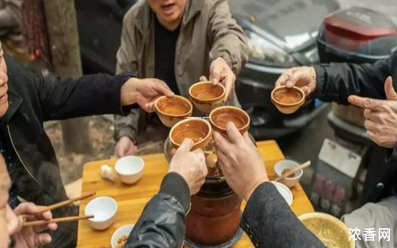 如何开启白酒代理业务：潜力与策略探究