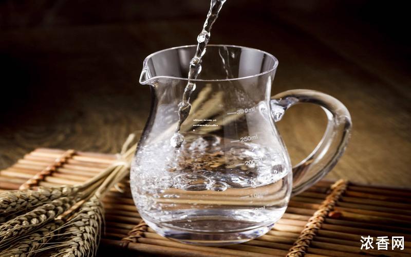 知名白酒品牌代理公司概览：茅台、五粮液等品牌的战略合作伙伴名单揭晓