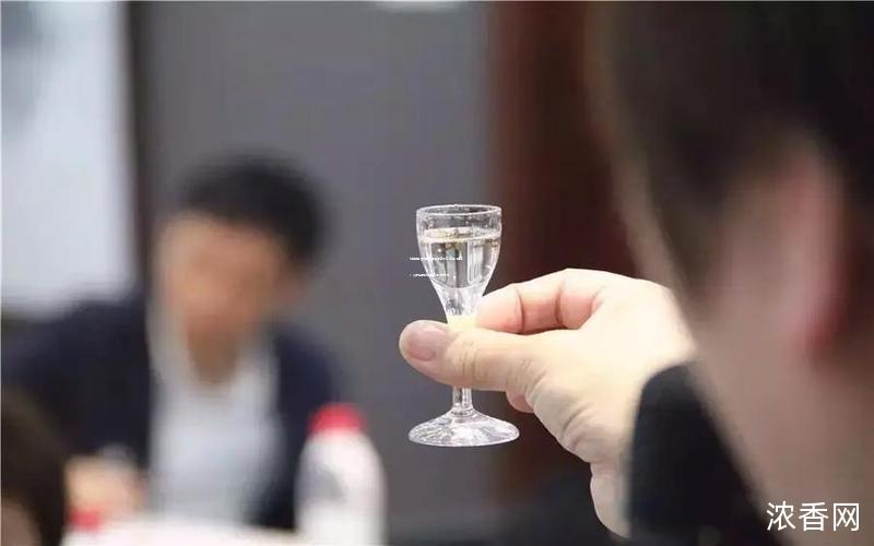 知名白酒加盟店排行榜最新榜单揭晓:热门品牌加盟竞争力分析 知名白酒加盟店排行榜最新榜单揭晓:热门品牌加盟竞争力分析