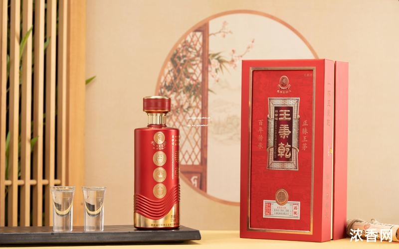 中国三大酱香型白酒排名榜单揭晓：茅台、郎酒、习酒争霸榜单前三
