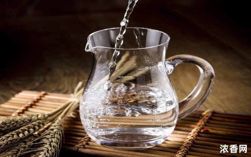 收购散白酒，联系我们马上享优惠
