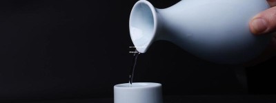 多少钱一瓶的白酒最合适：探究高品质白酒的价格区间