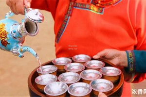 知名白酒加盟热线及招商信息揭秘：加盟咨询专线直达，共创酒业辉煌