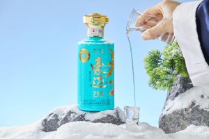 中国酱香白酒三大巨头揭秘：品味茅台、泸州老窖与郎酒之韵