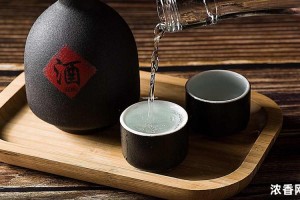 一瓶白酒的标准重量是多少斤？